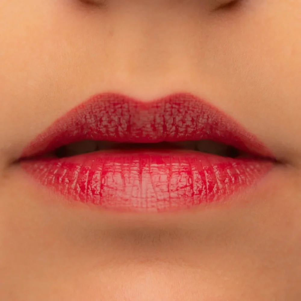 Kevyn Aucoin Unforgettable Lipstick in Fatal Shine NIB
